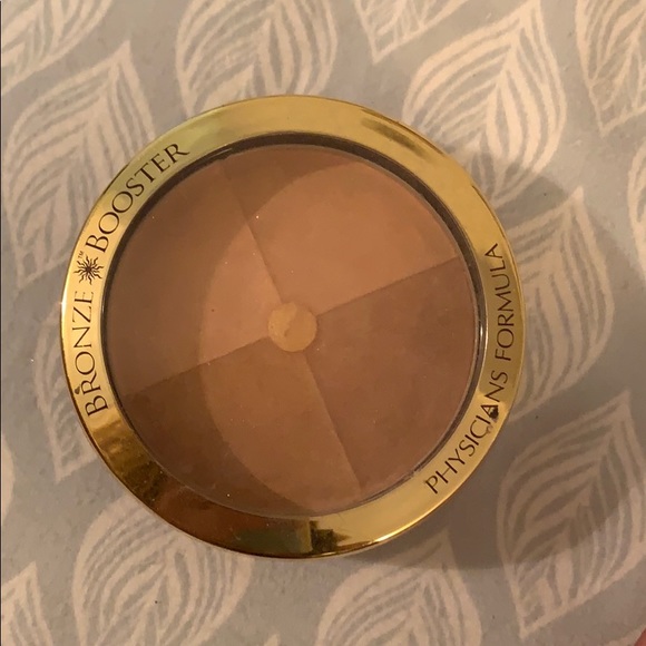 Free w bundle. Bronzer - Picture 1 of 3